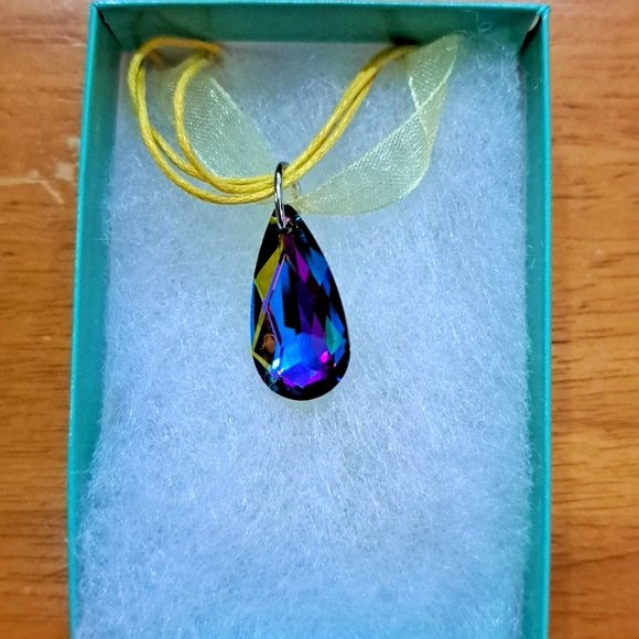 Jewelry - Sunset Red Crystal Marquise Necklace